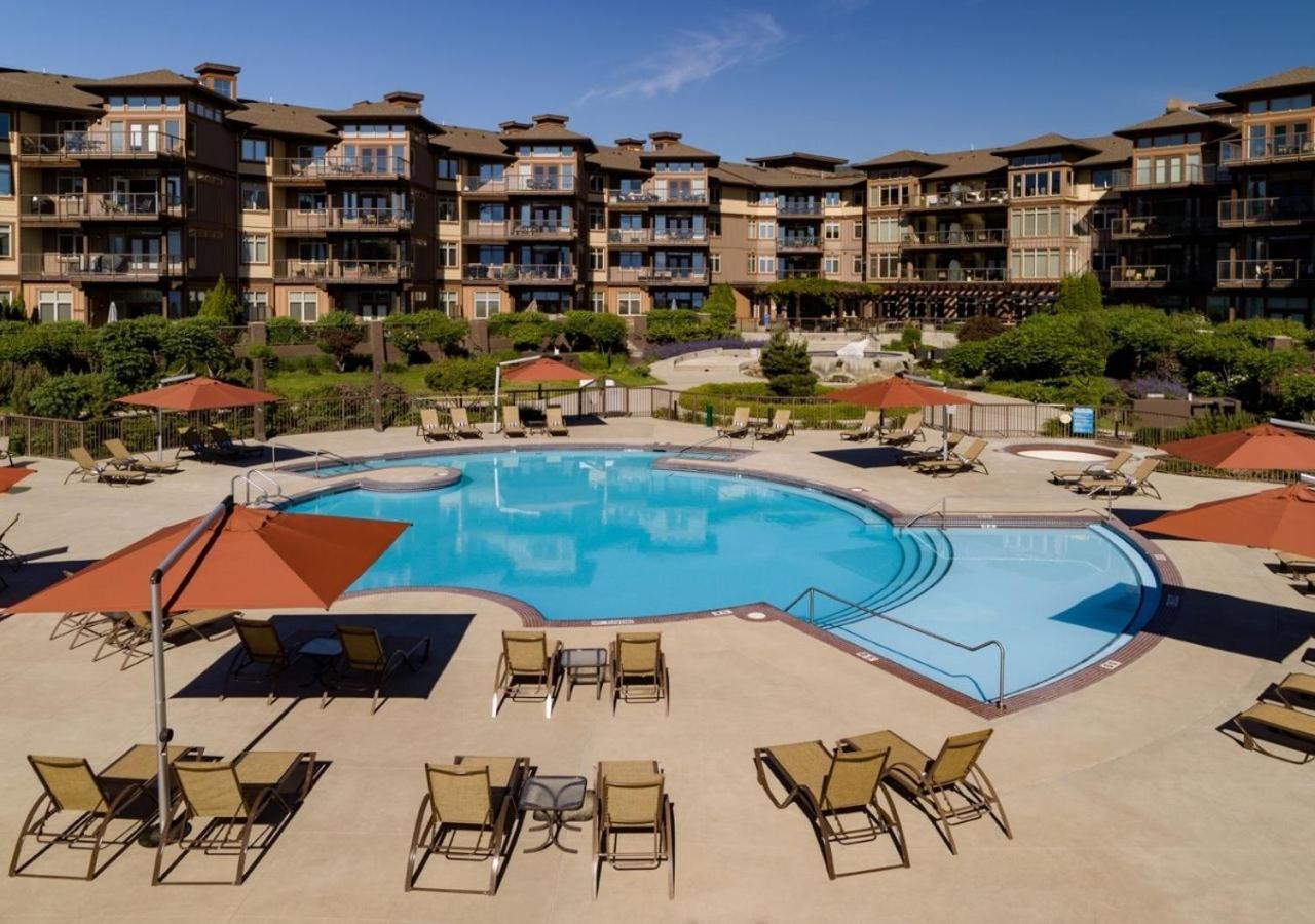 The Cove Lakeside Resort West Kelowna Esterno foto