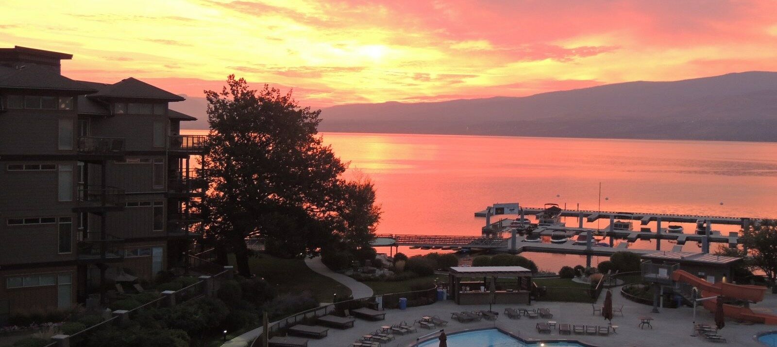 The Cove Lakeside Resort West Kelowna Esterno foto